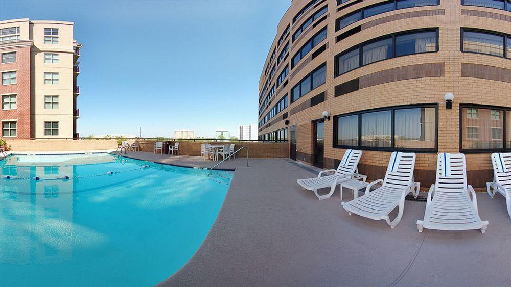 Quality Inn & Suites Greenville Near Downtown Buitenkant foto
